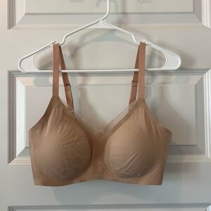 Seamless Tan Bra